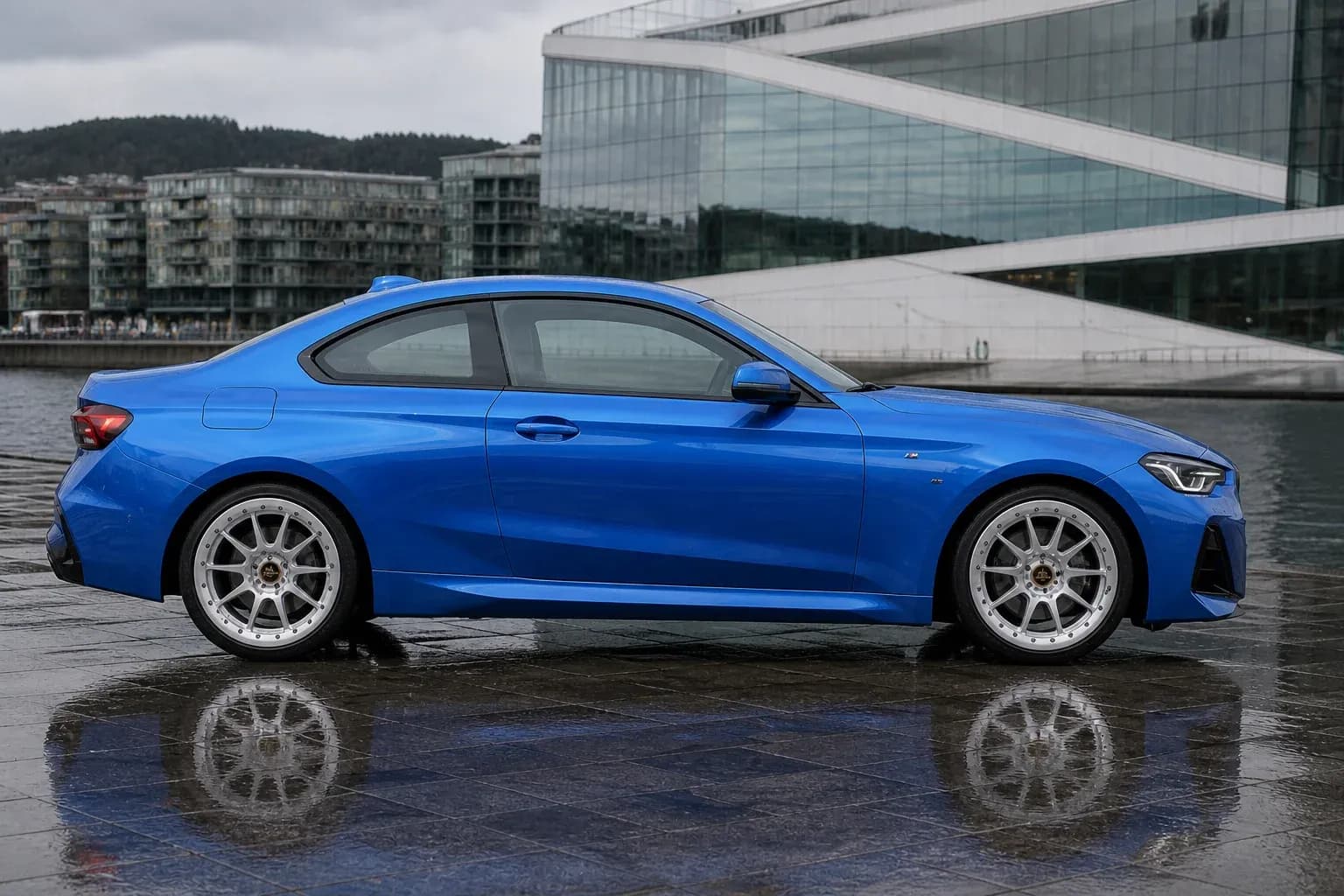 2025 BMW 2 Series with EW-O-BL-009 wheel, side profile view
