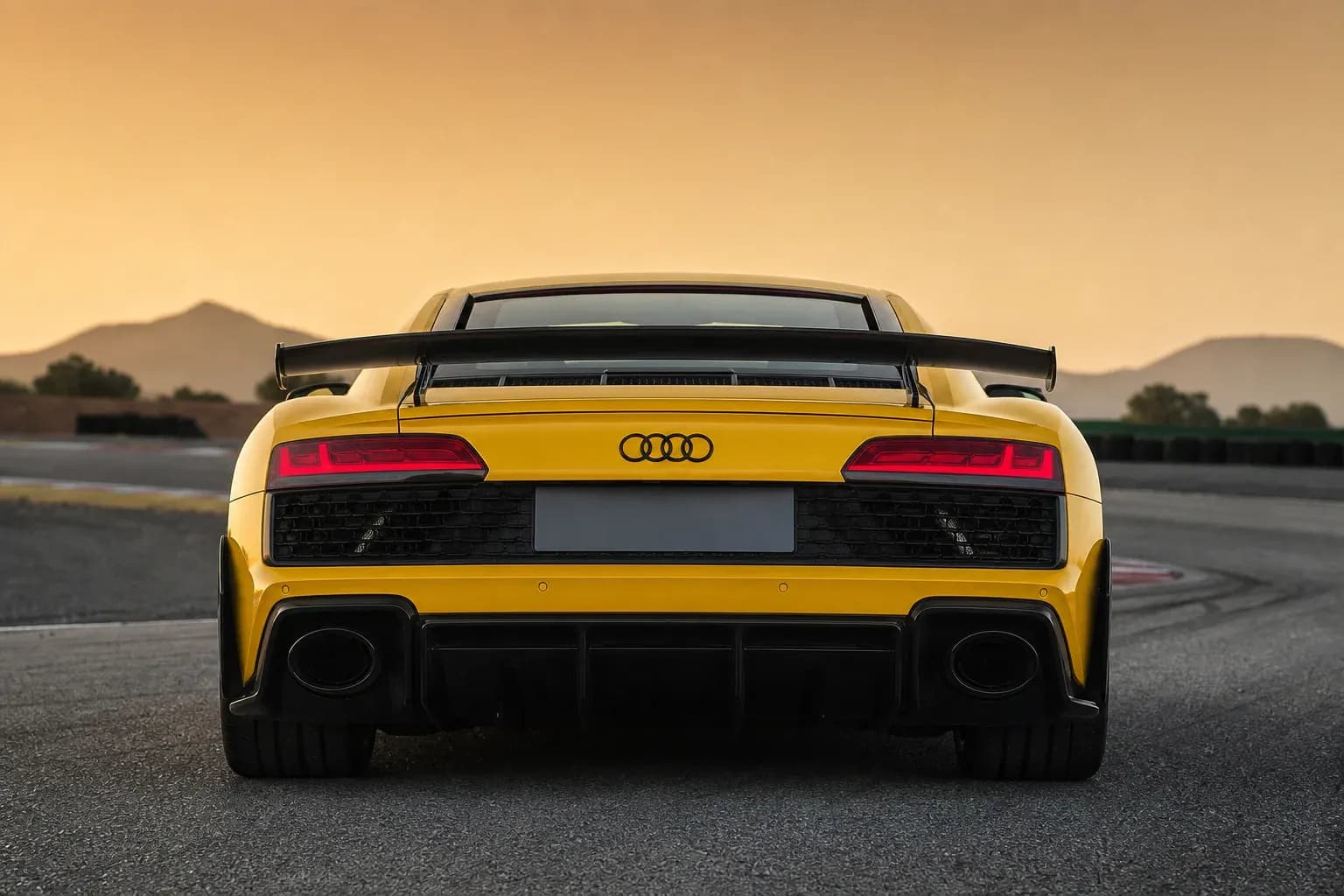 2023 Audi R8 with EW-P-CS-003 wheel, rear 0 view