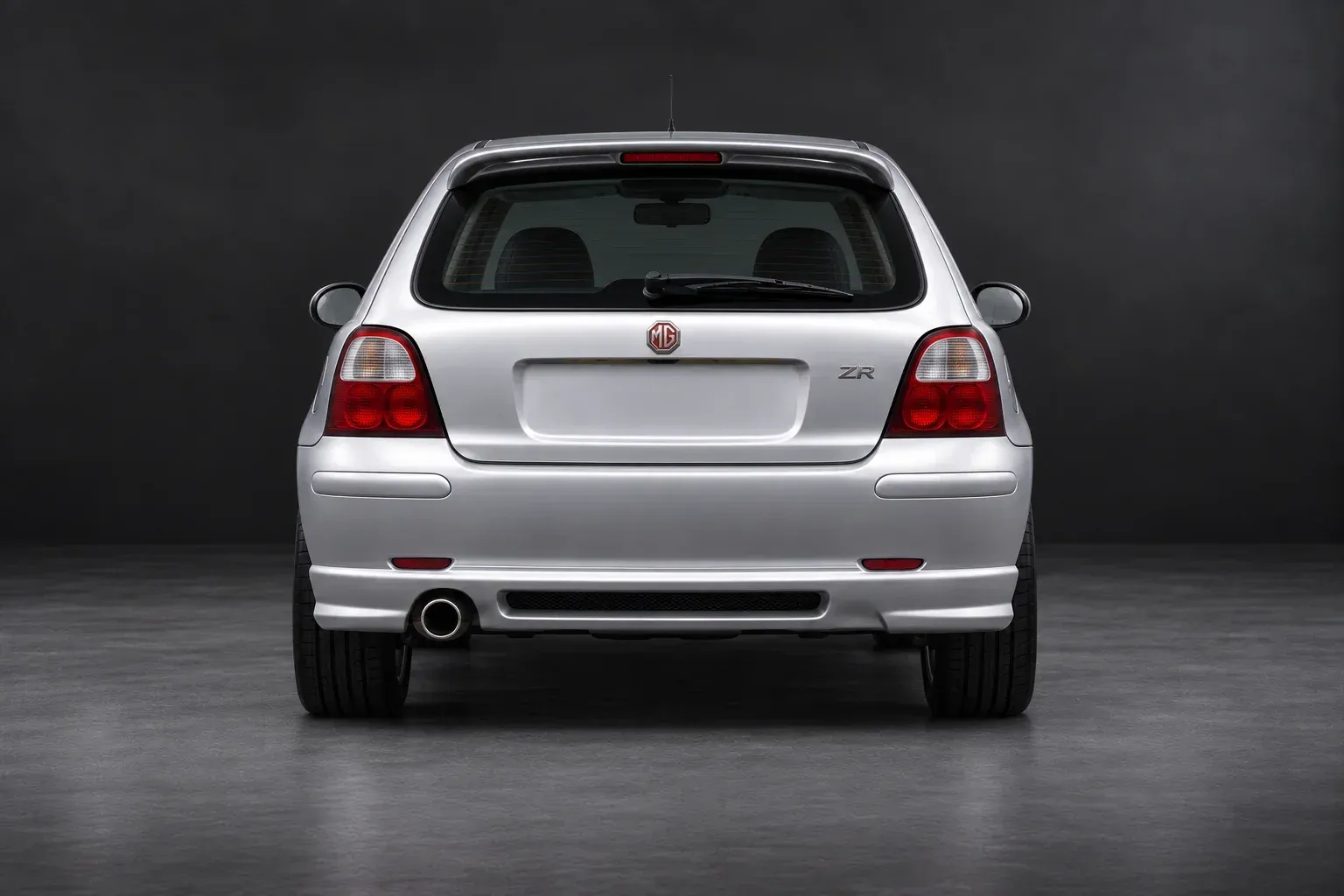 2003 MG ZR with EW-P-FF-002 wheel, rear 0 view