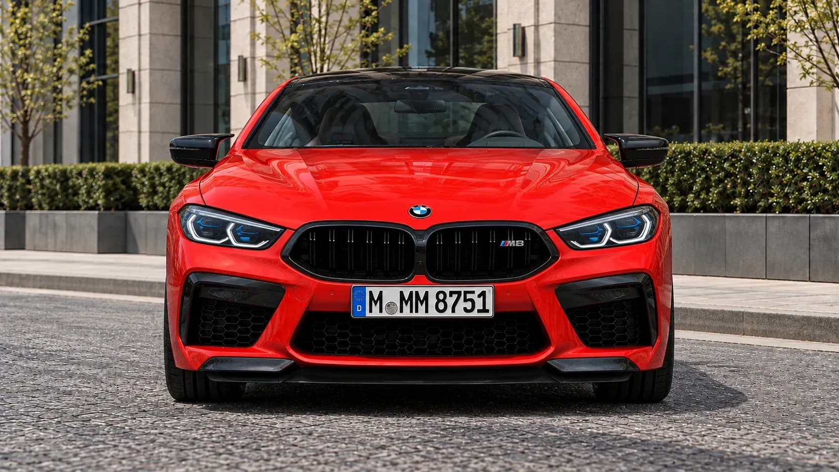 2020 BMW M8 with EW-P-FF-003 wheel, front 0 view