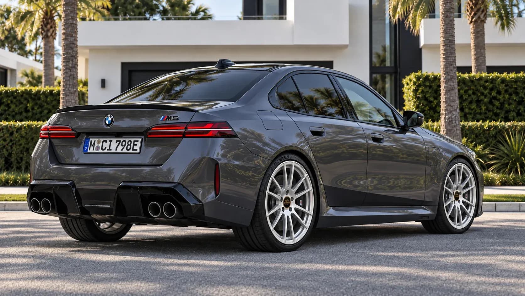 2025 BMW M5 with EW-P-FF-007 wheel, rear right 45 view