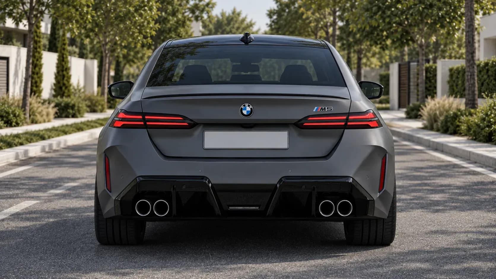 2025 BMW M5 with EW-P-FF-012 wheel, rear 0 view