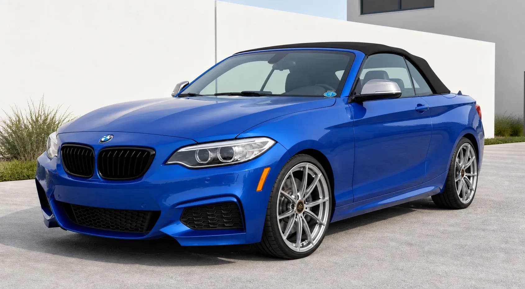 2015 BMW 2 Series with EW-P-FF-014 wheel, front right 45 view