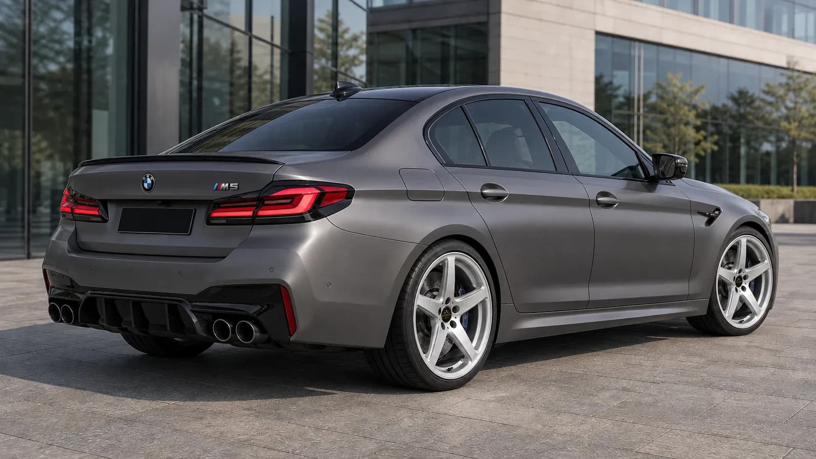 2021 BMW M5 with EW-P-MF-002 wheel, rear right 45 view