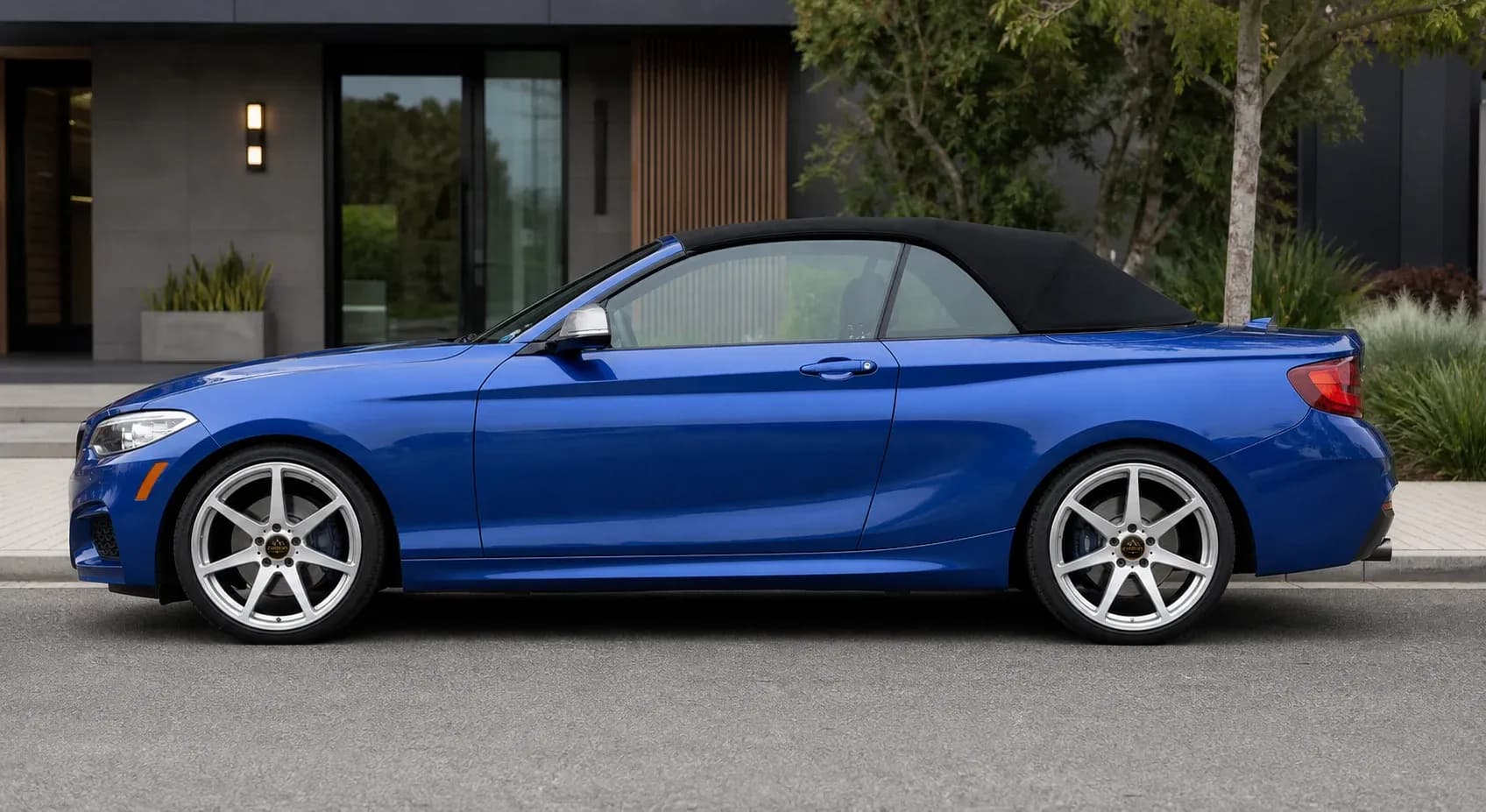 2015 BMW 2 Series with EW-P-MF-005 wheel, side profile view