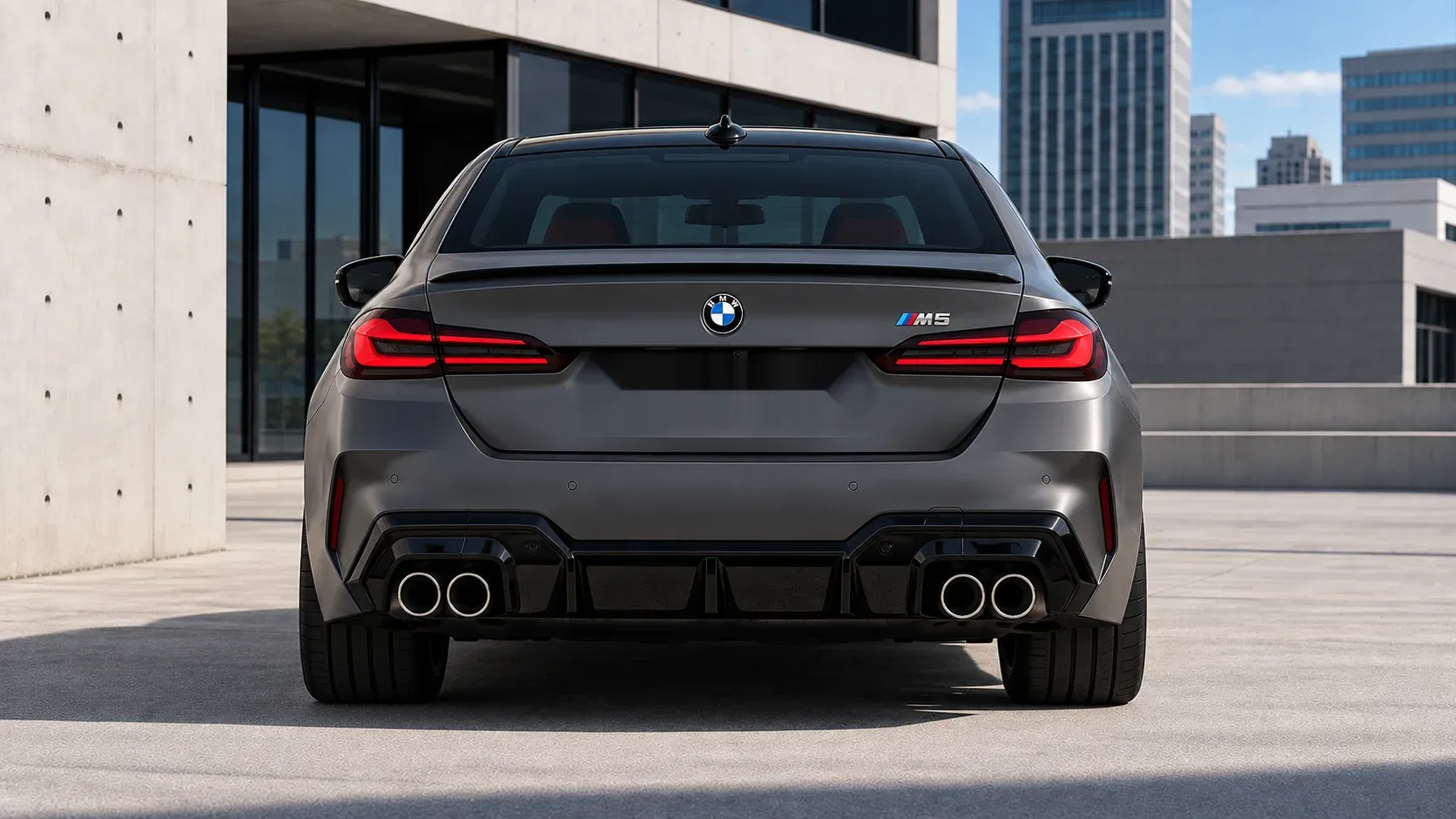 2018 BMW M5 with EW-P-MF-005 wheel, rear 0 view