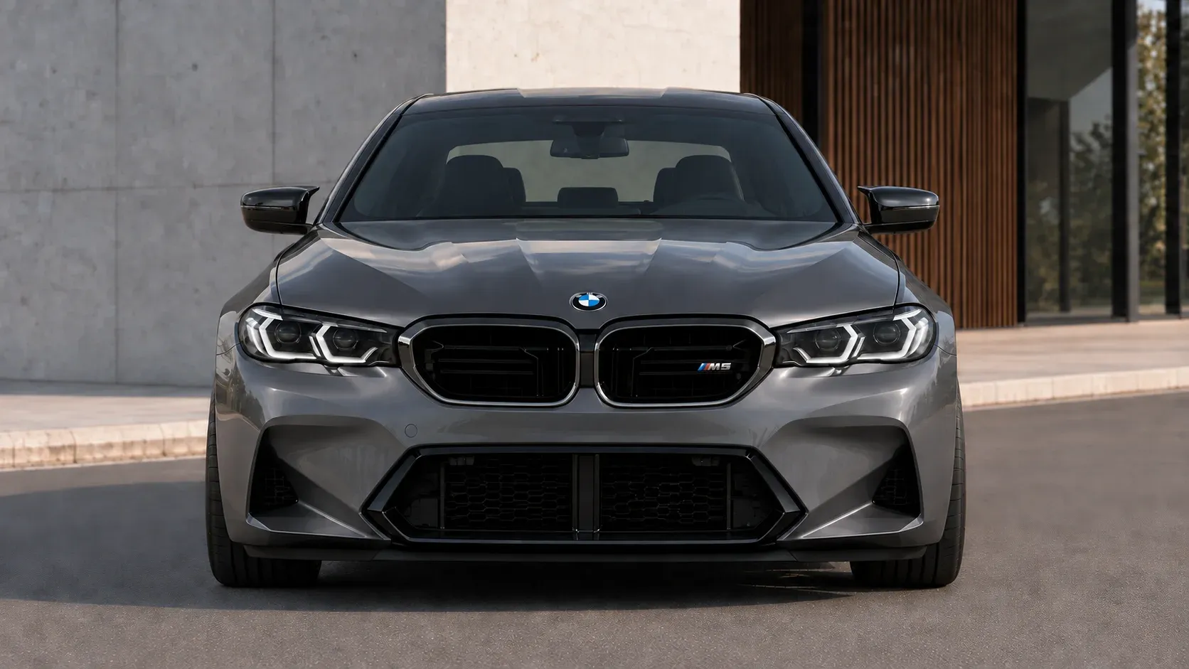 2018 BMW M5 with EW-P-MF-010 wheel, front 0 view