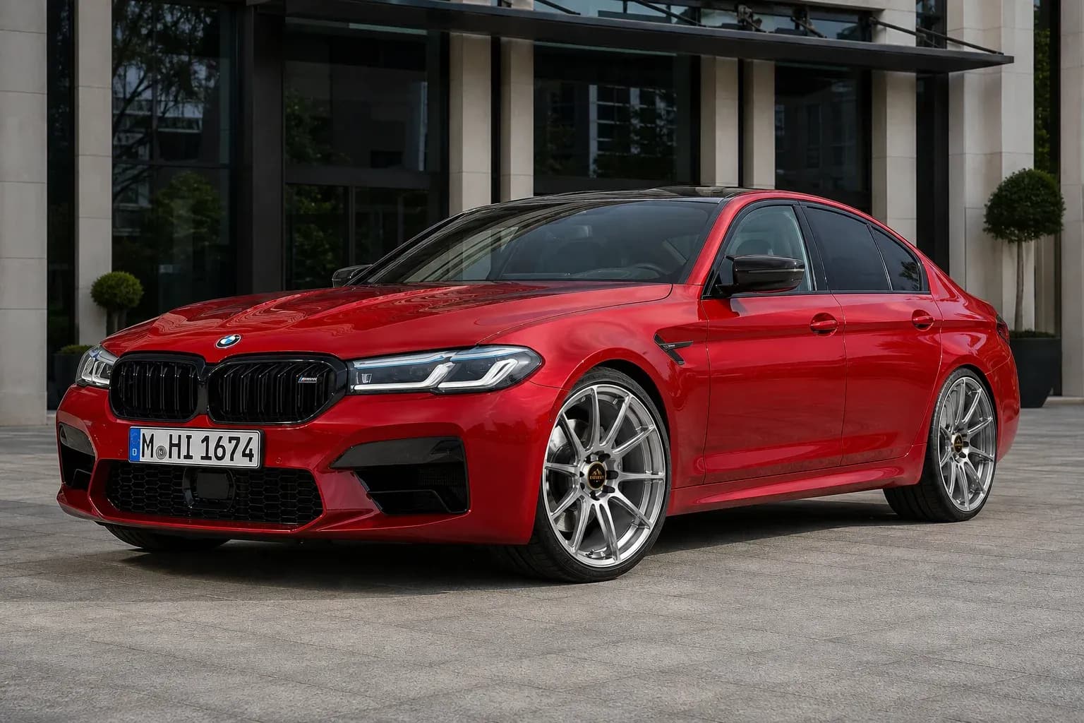 2021 BMW M5 with EW-P-MF-012 wheel, front right 45 view