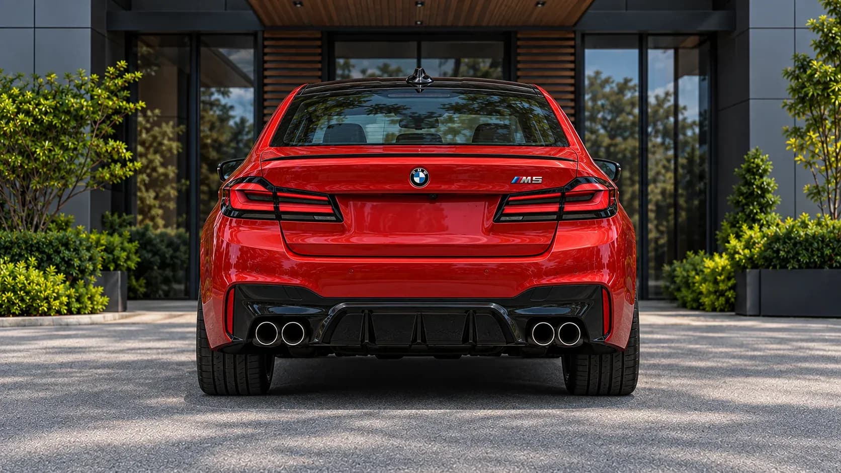 2021 BMW M5 with EW-P-MF-015 wheel, rear 0 view