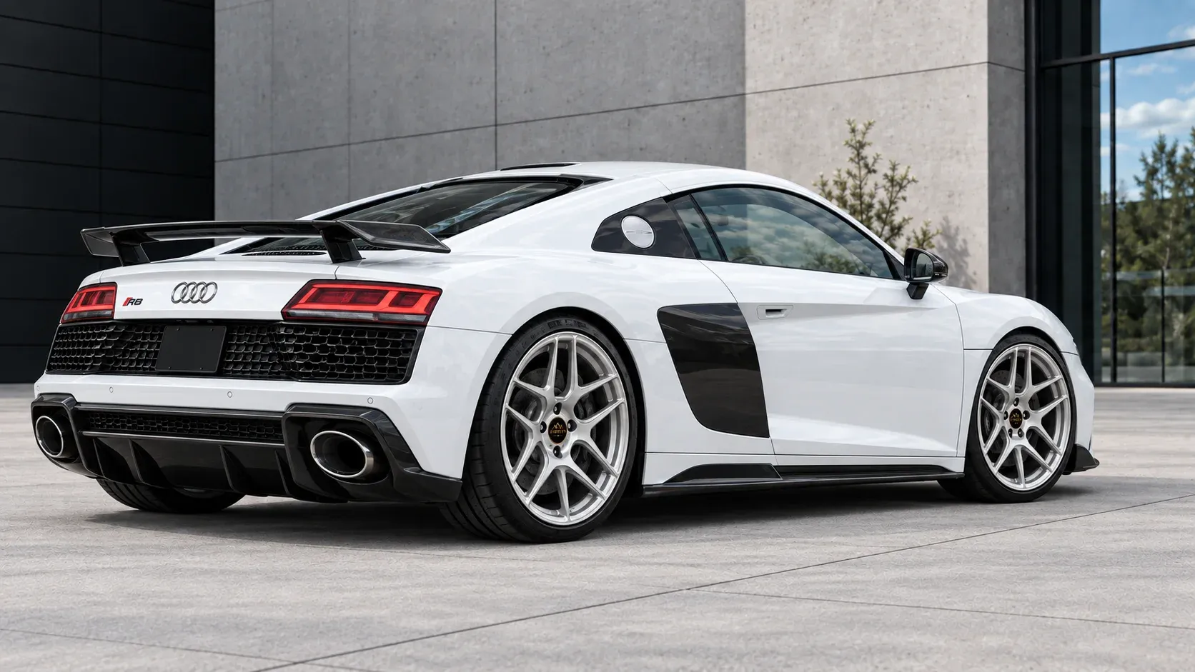 2020 Audi R8 with EW-P-MF-016 wheel, rear right 45 view