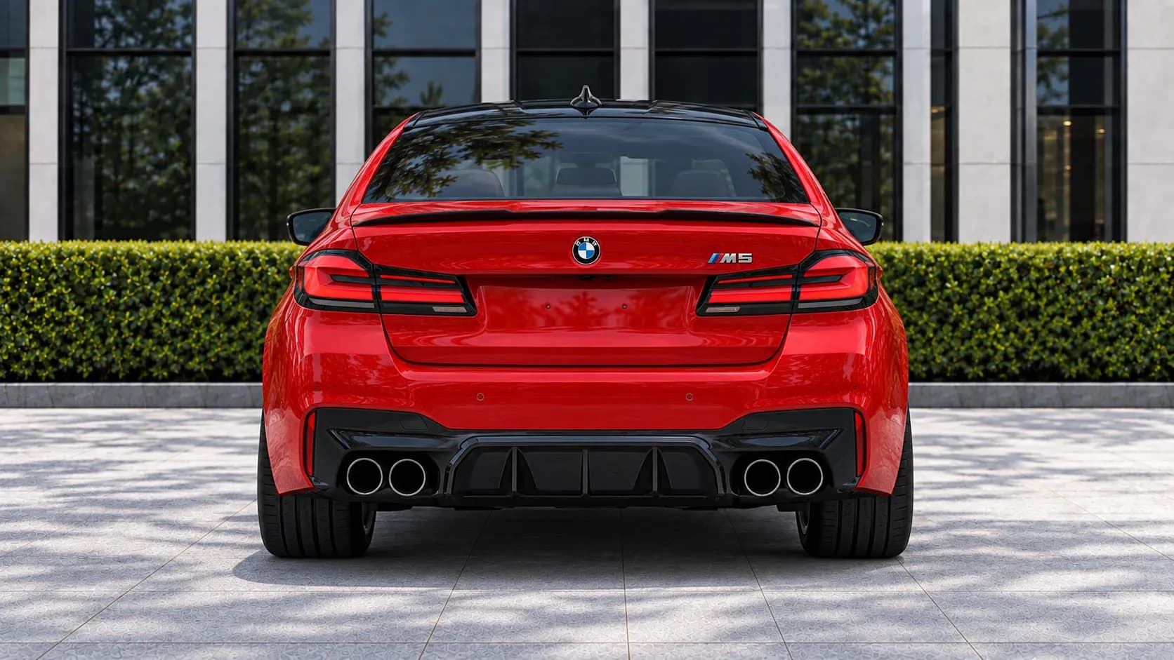 2021 BMW M5 with EW-P-MF-016 wheel, rear 0 view
