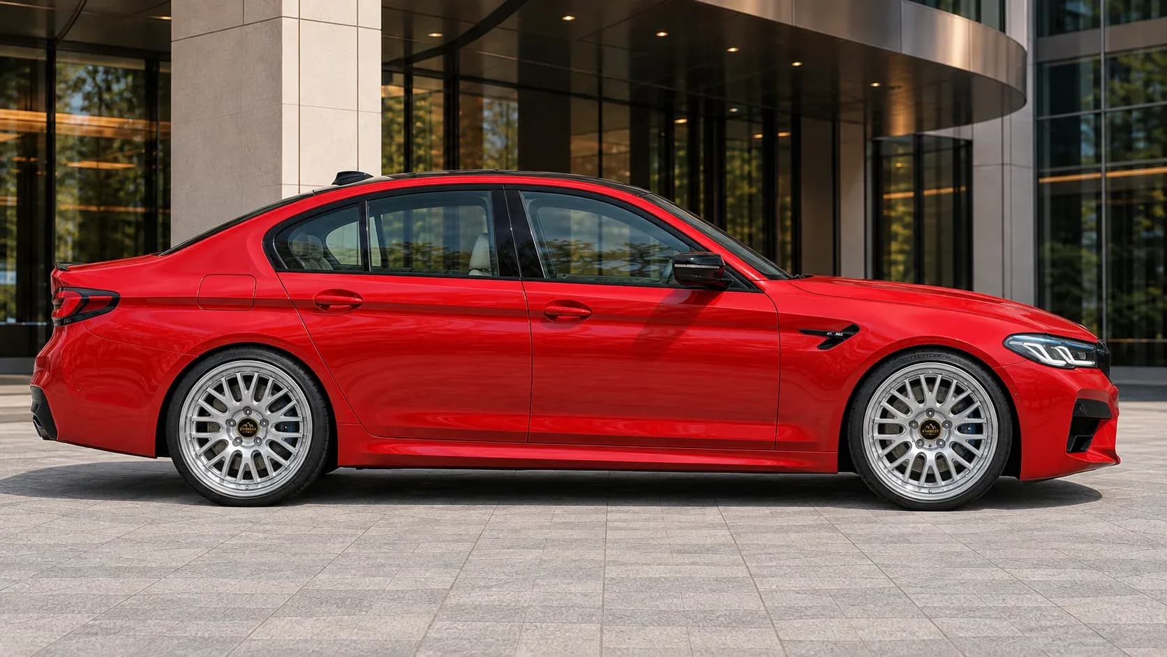 2021 BMW M5 with EW-P-MF-023 wheel, side profile view