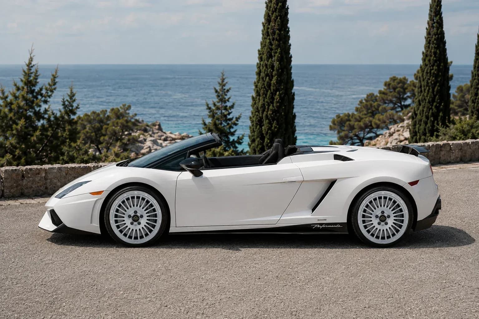 2011 Lamborghini Gallardo with EW-P-MF-033 wheel, side profile view