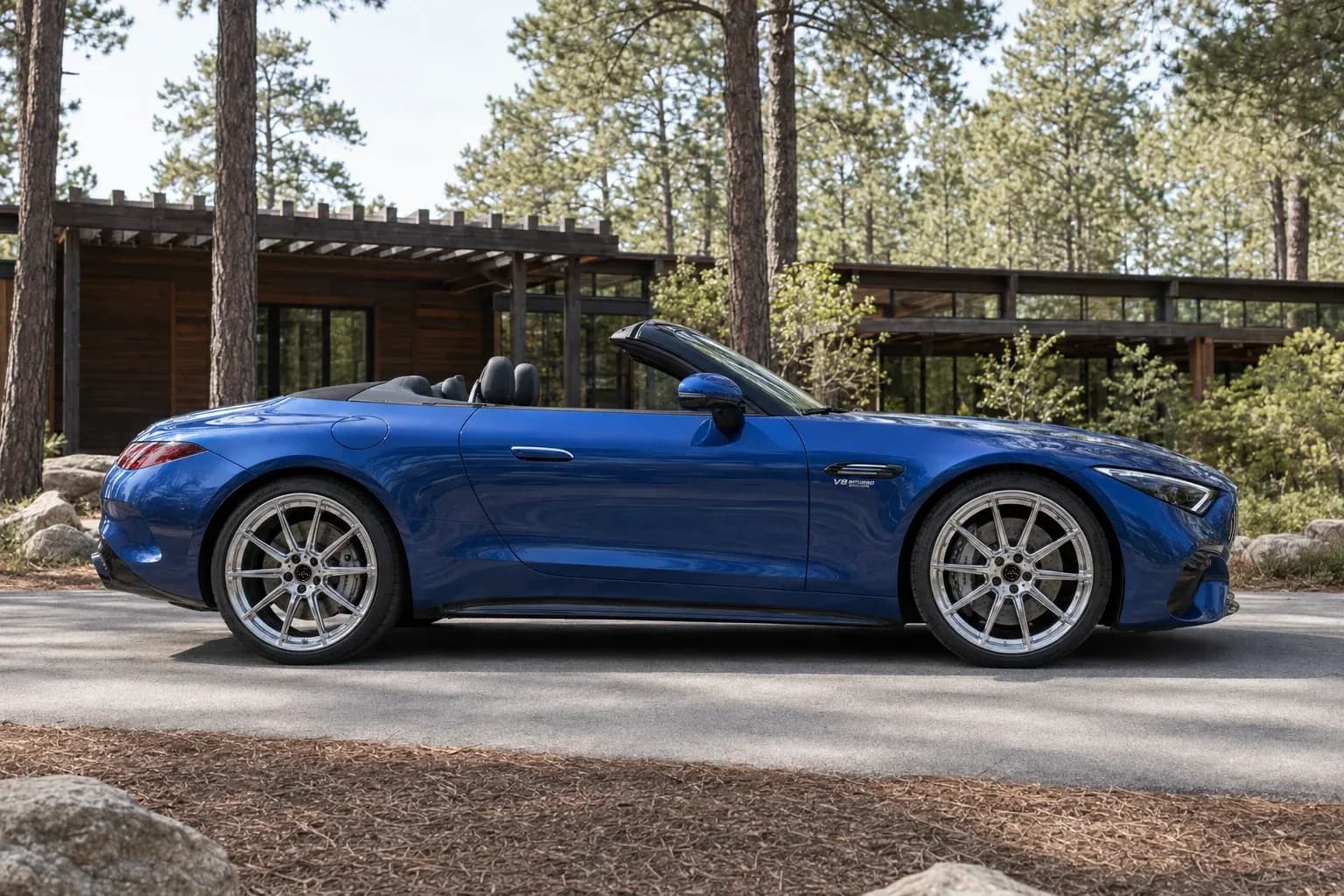2022 Mercedes-Benz SL-Class AMG with EW-P-MF-039 wheel, side profile view