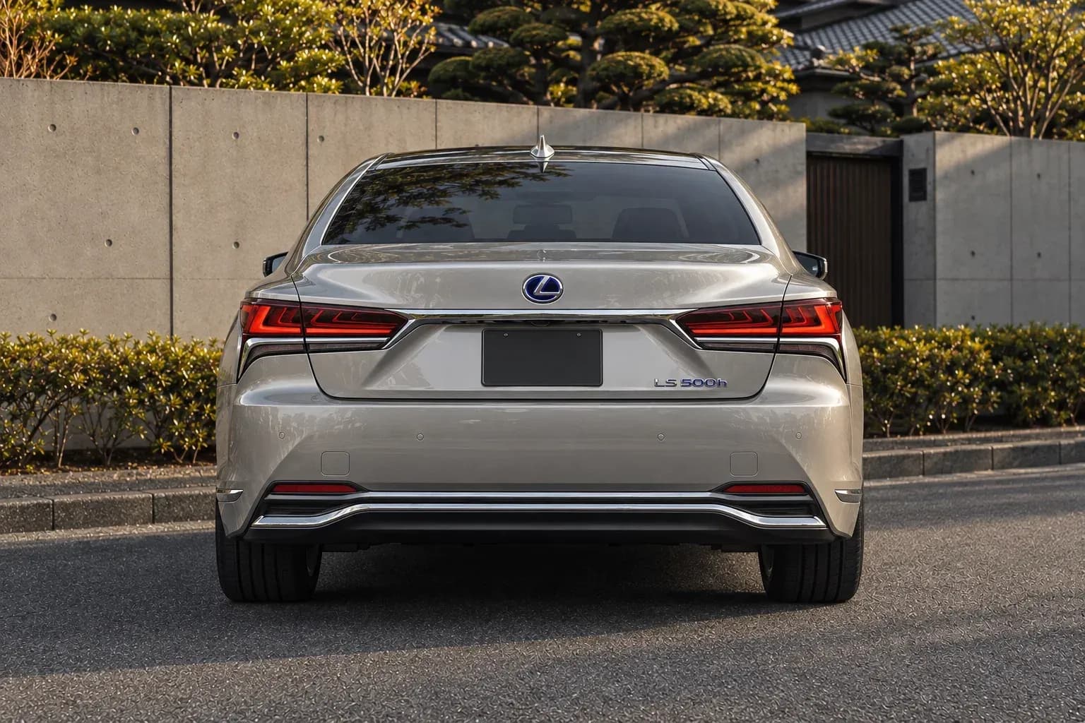 2021 Lexus LS with EW-P-MF-049 wheel, rear 0 view