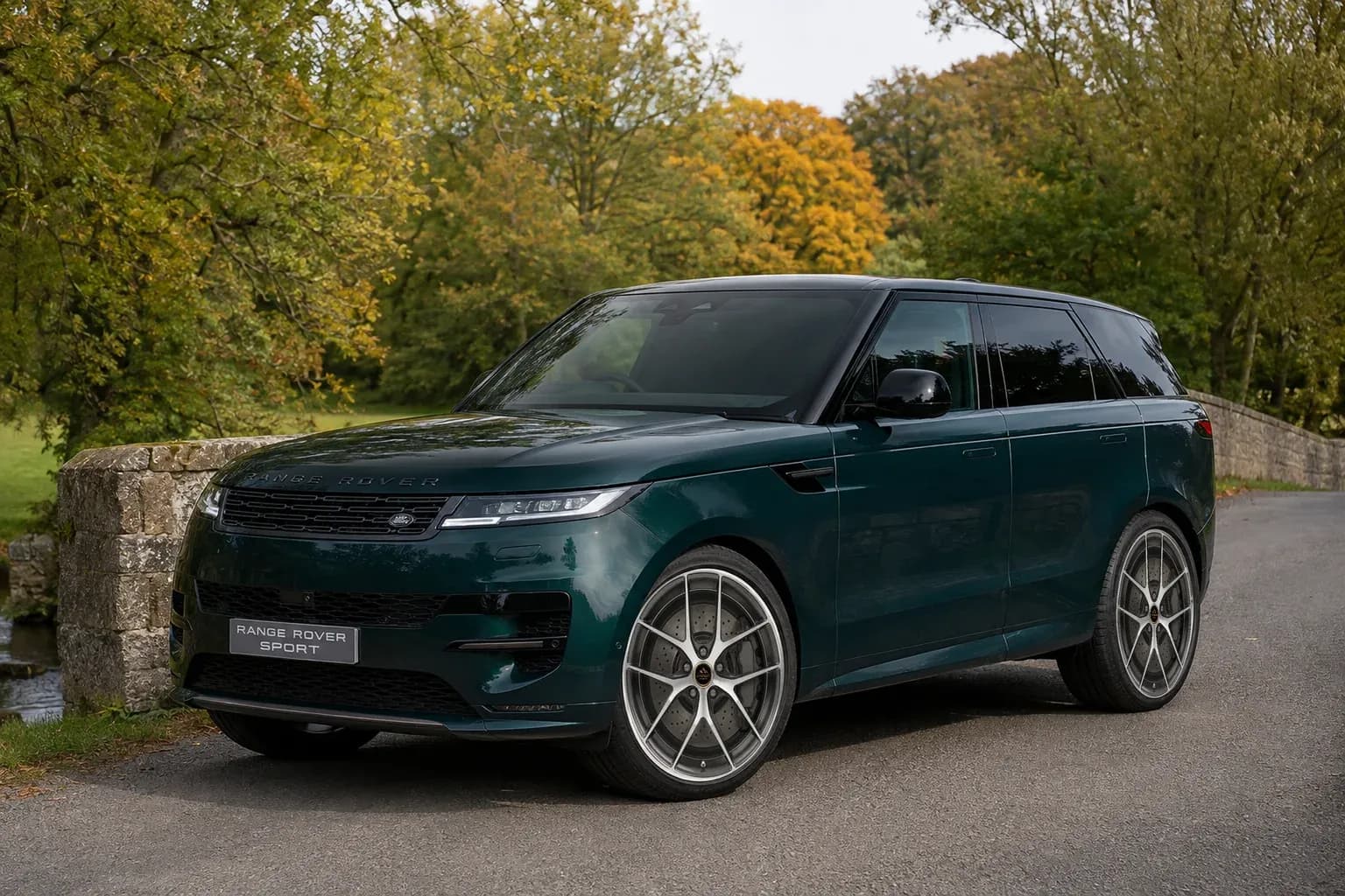 2023 Land Rover Range Rover Sport with EW-P-MF-050 wheel, front right 45 view