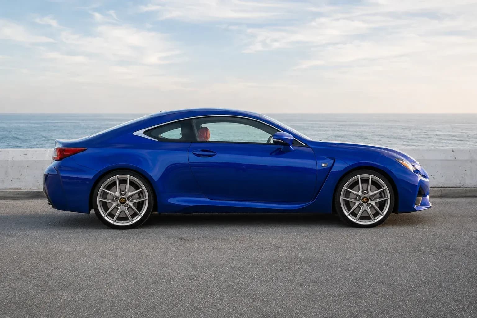 2015 Lexus RC F with EW-P-MF-053 wheel, side profile view