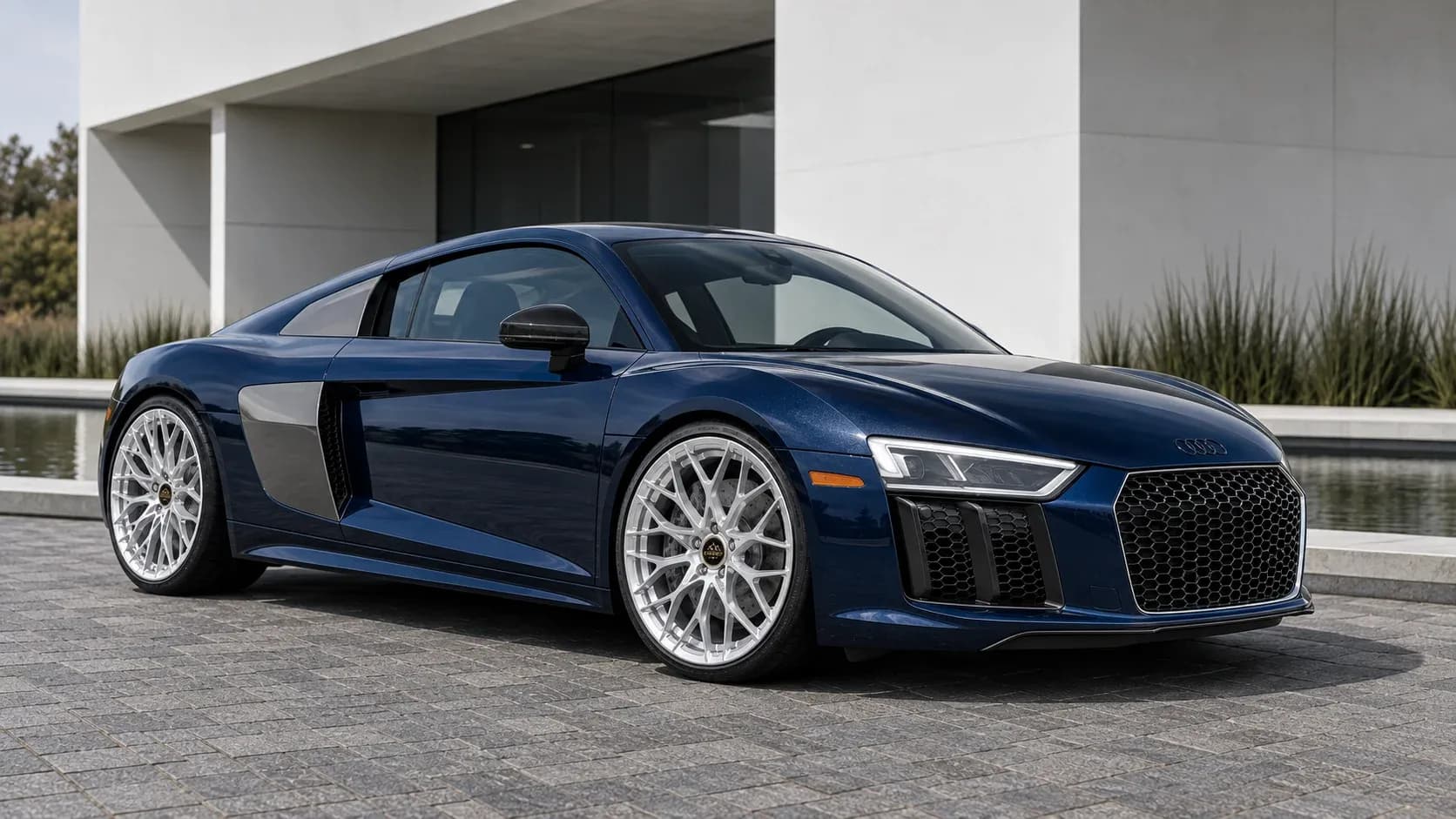 2017 Audi R8 with EW-P-MP-002 wheel, front right 45 view