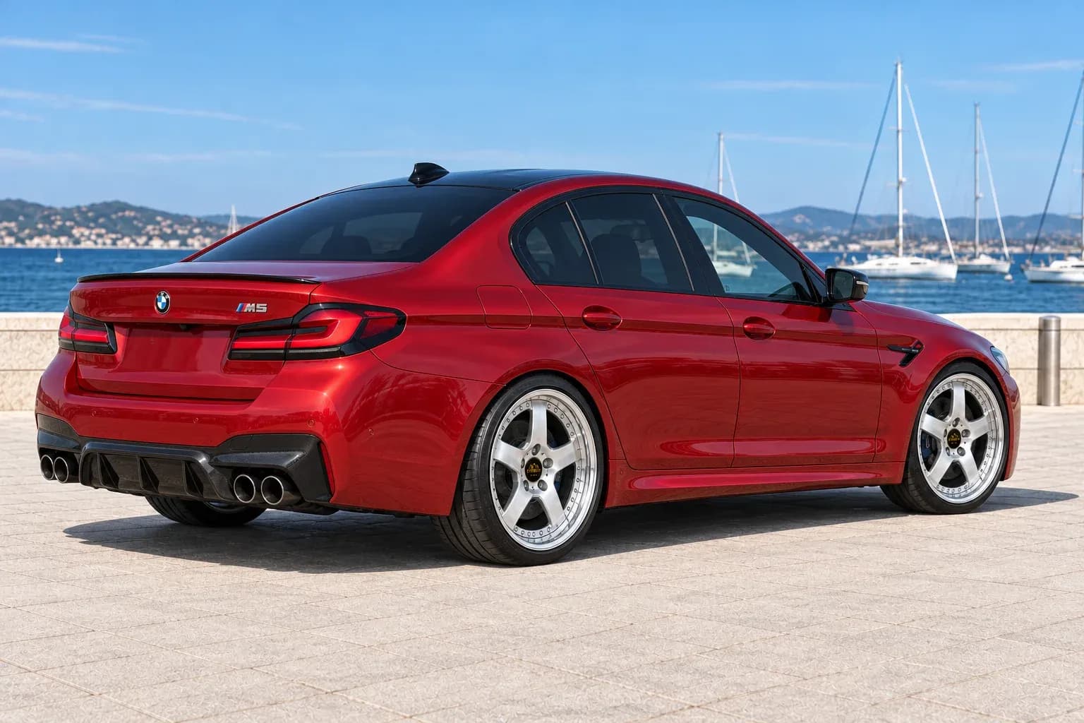 2021 BMW M5 with EW-P-MP-010 wheel, rear right 45 view