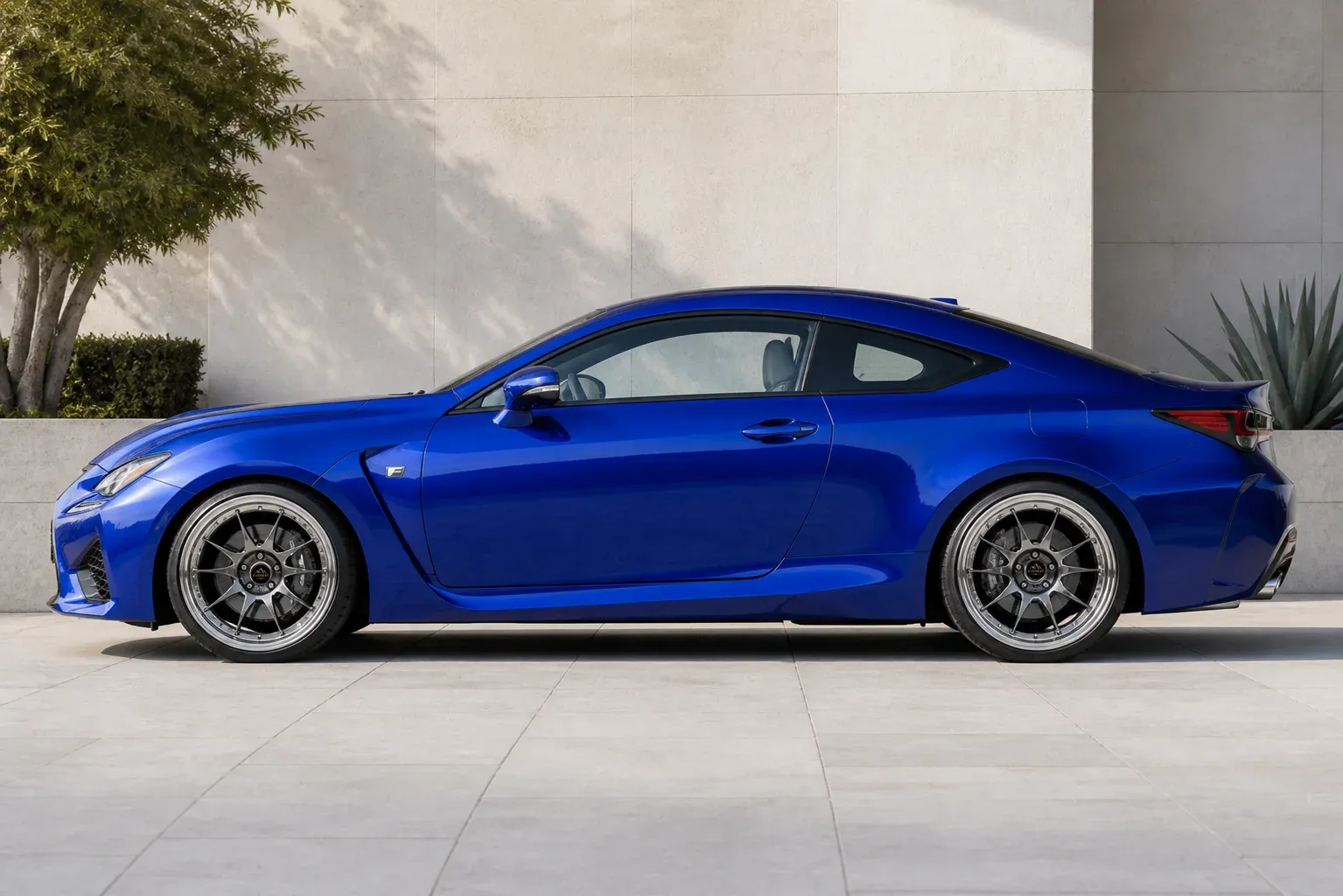 2016 Lexus RC F with EW-P-MP-038 wheel, side profile view