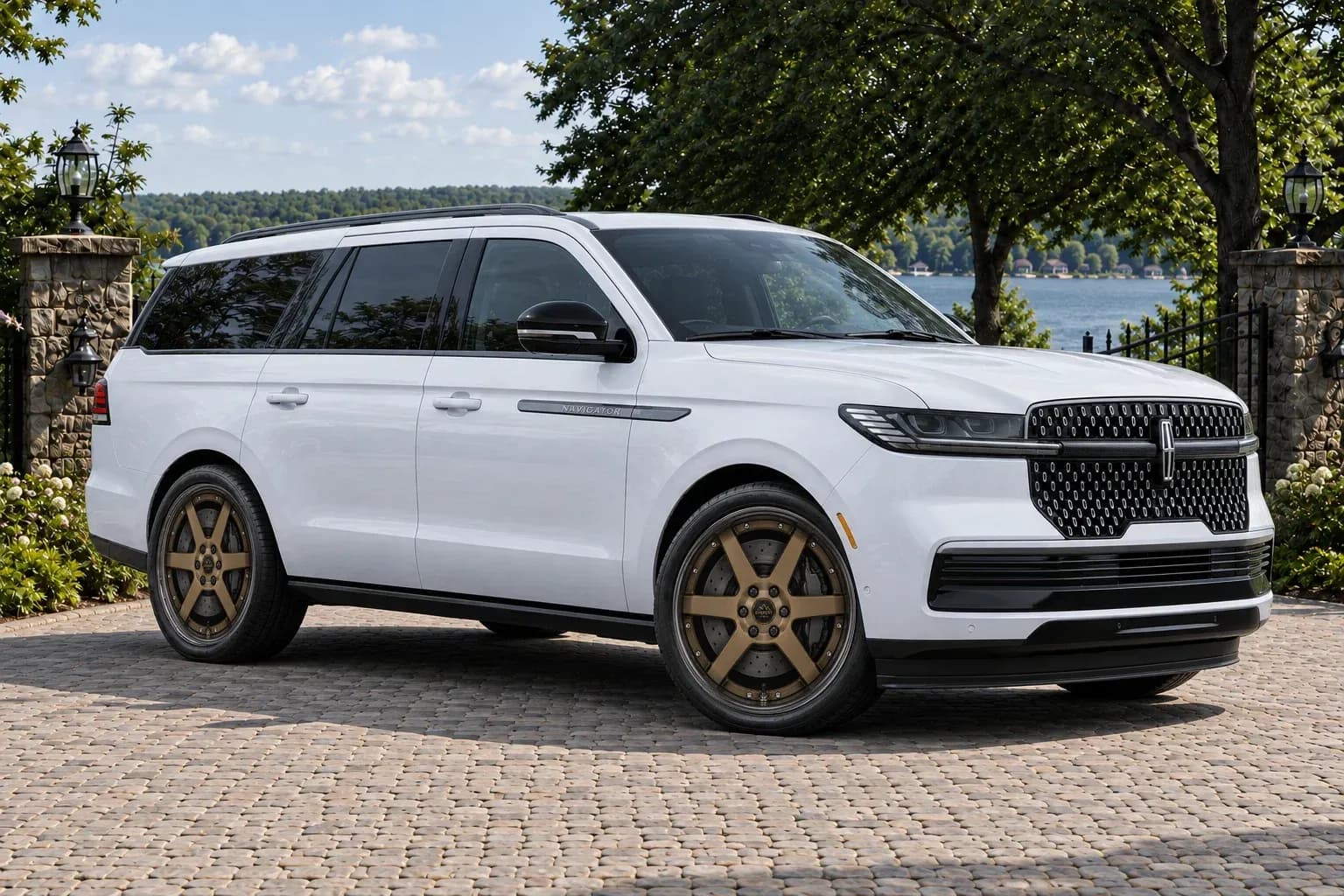 2025 Lincoln Navigator with EW-S-MP-001 wheel, front right 45 view