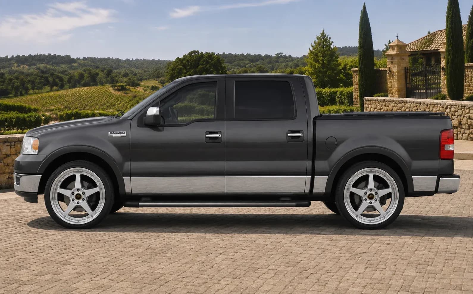 2008 Lincoln Mark LT with EW-S-MP-002 wheel, side profile view