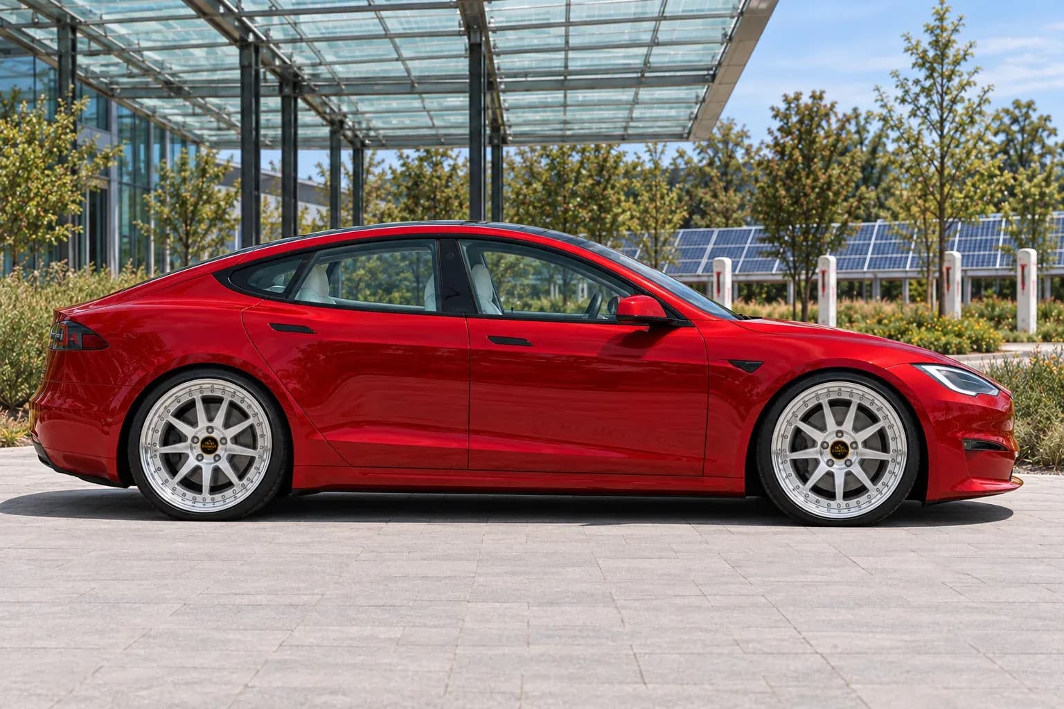 2020 Tesla Model S with EW-S-MP-006 wheel, side profile view