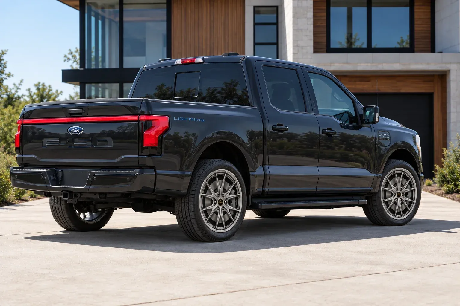 2022 Ford F-150 Lightning with EW-S-MP-007 wheel, rear right 45 view